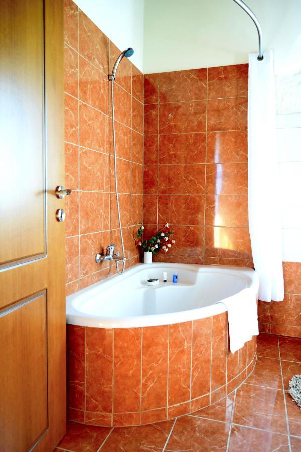 Chania'S Diamond Villas - Aqua Bliss With Private Pools Gavalochori Exterior foto